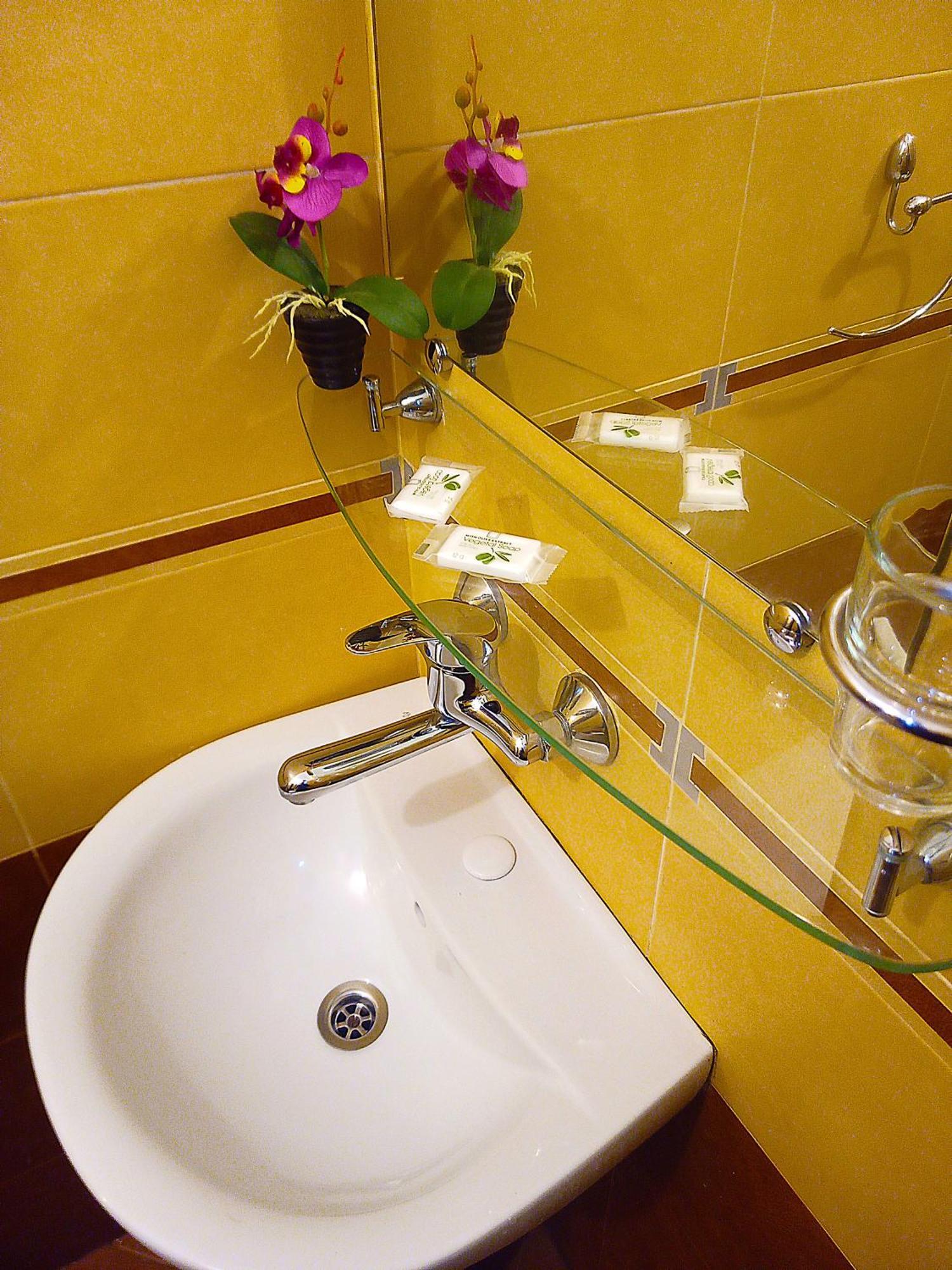 "Crystal" - The Cozy Place In The Heart Of Sofia Apartment ภายนอก รูปภาพ